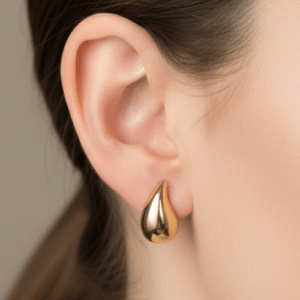 Brinco Gota Liso – Banho Prata 950 e Banho Ouro 18k ✨💧